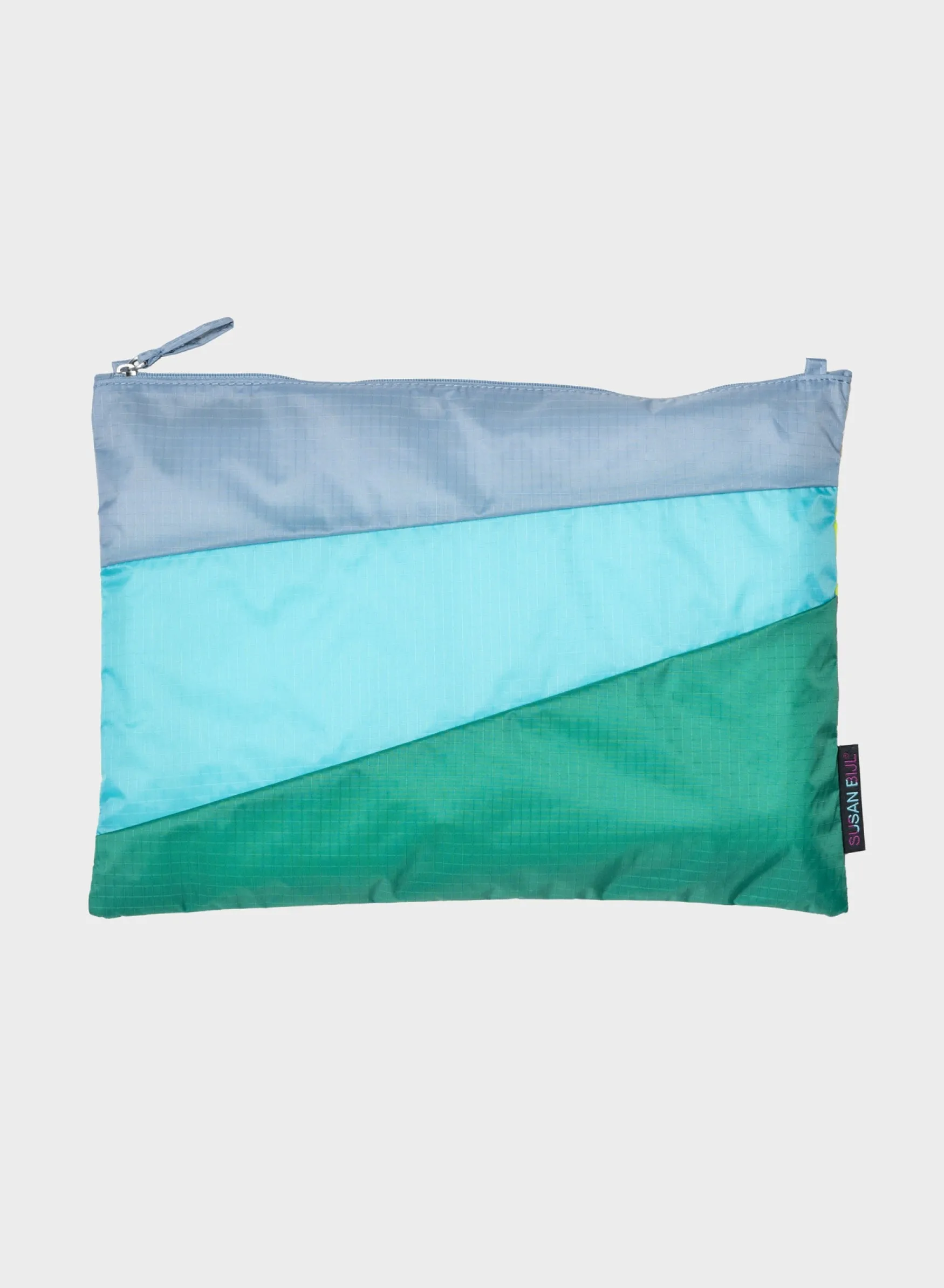 The New Pouch Leftover Fuzz Large
